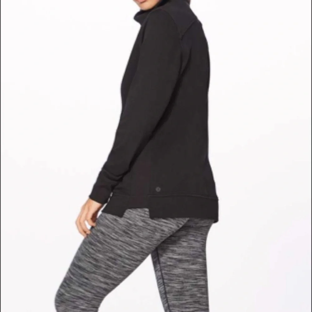 LULULEMON Press Pause Pullover French Terry Funnel Neck Black Size 2